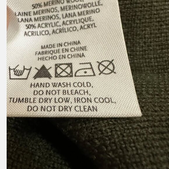 Essentiel Antwerp Forest Green Wool Sweater Black Flower Accent Size Medium - Picture 8 of 9